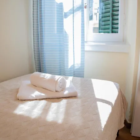 Lisa's Downtown Apartamento