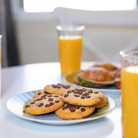 Lisa's Downtown Apartamento Corfu (city)